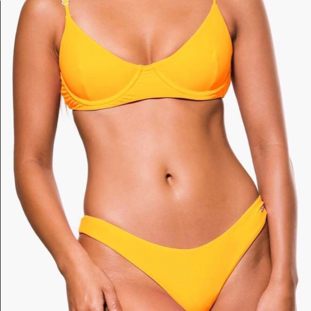 Blackbough Swim Willow Top